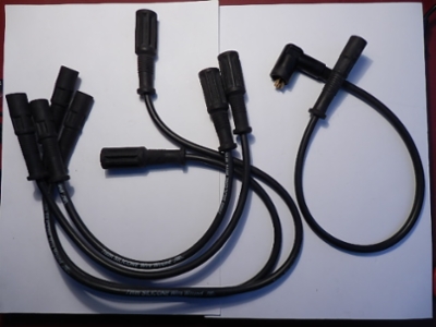 tulpanjohdot, puolat ja tulpat / coils, plugs and wires